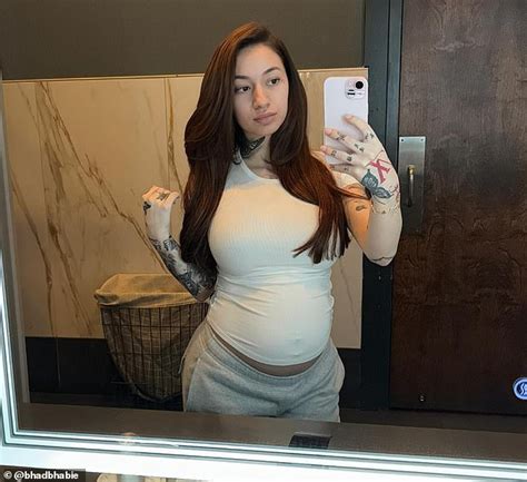 Bhad Bhabie Shares First Update Weeks After Cancer Diagnosis。